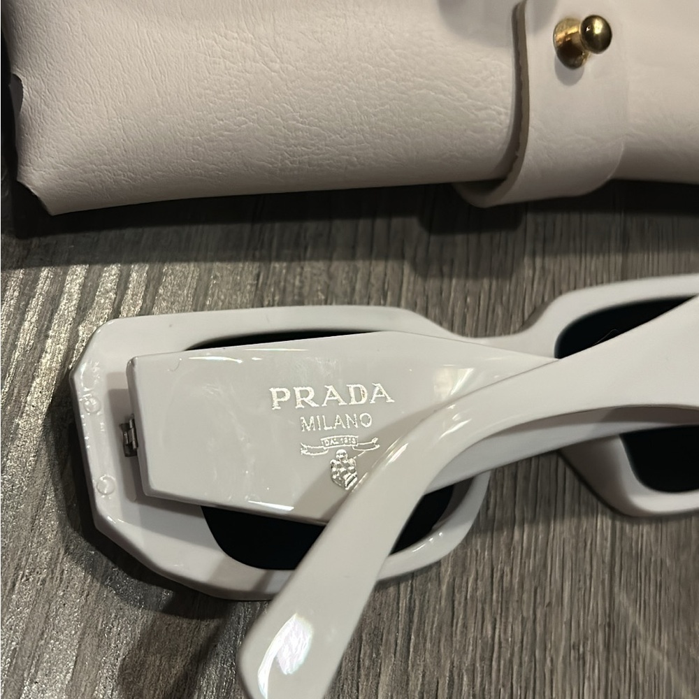 Prada Black and White Sunglasses - Picture 3 of 6
